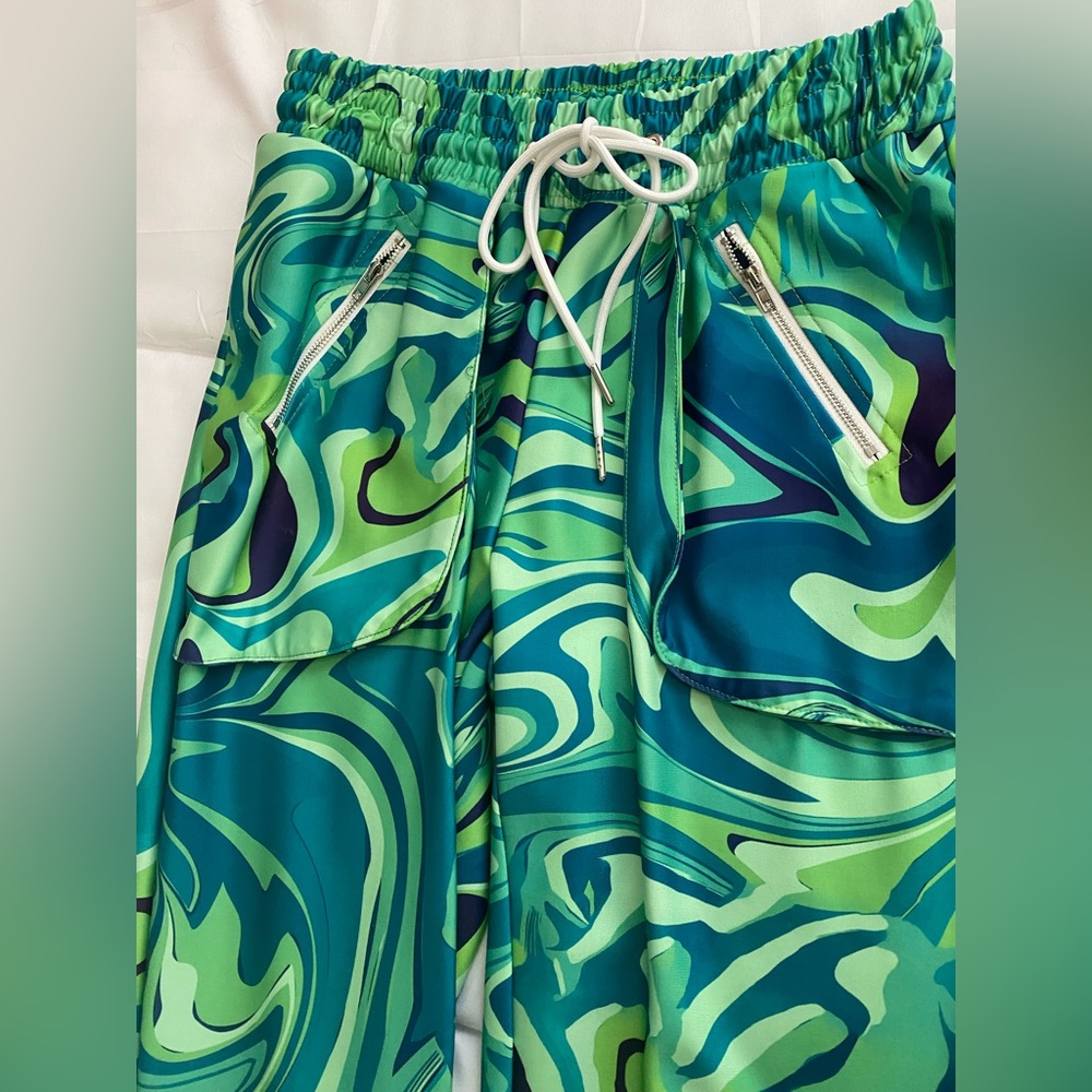 Pant set - Picture 2 of 10